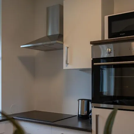 Apartment Flat Bull Mit Garten