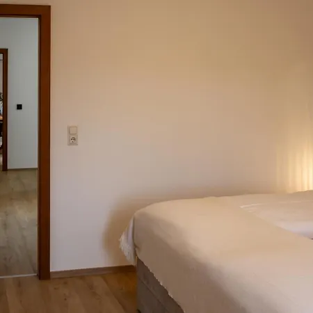 Flat Bull Mit Garten *