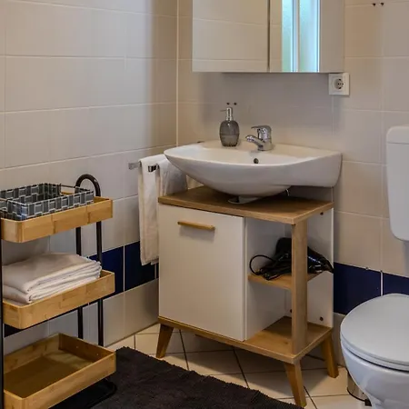 Flat Bull Mit Garten *