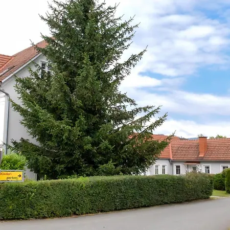 Flat Bull Mit Garten Apartment *