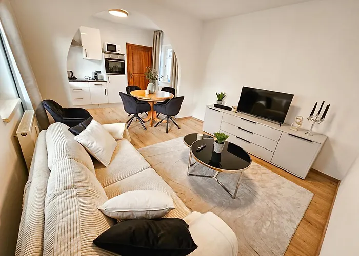 Apartment Flat Bull Mit Garten *