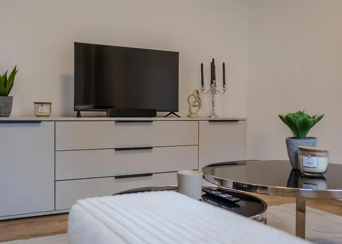 Flat Bull Mit Garten *