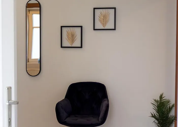 Flat Bull Mit Garten Apartment