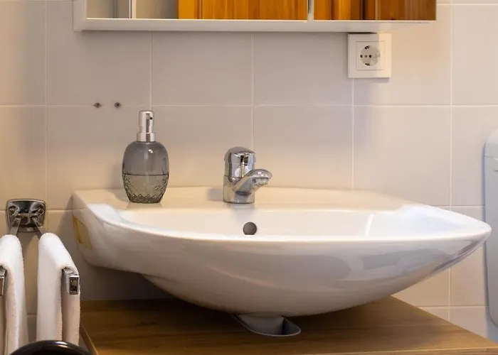 Flat Bull Mit Garten Apartment *